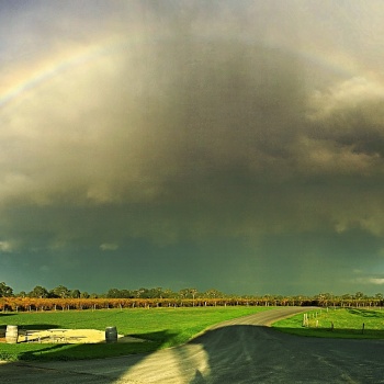 afternoon rainbow at Majella