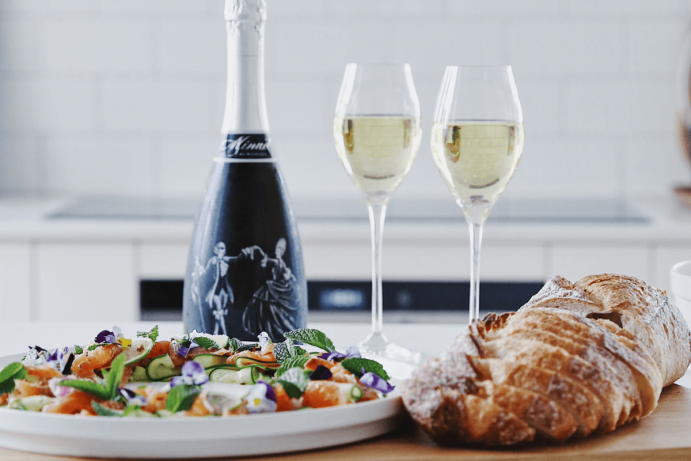 Gin cured salmon with minuet (1)